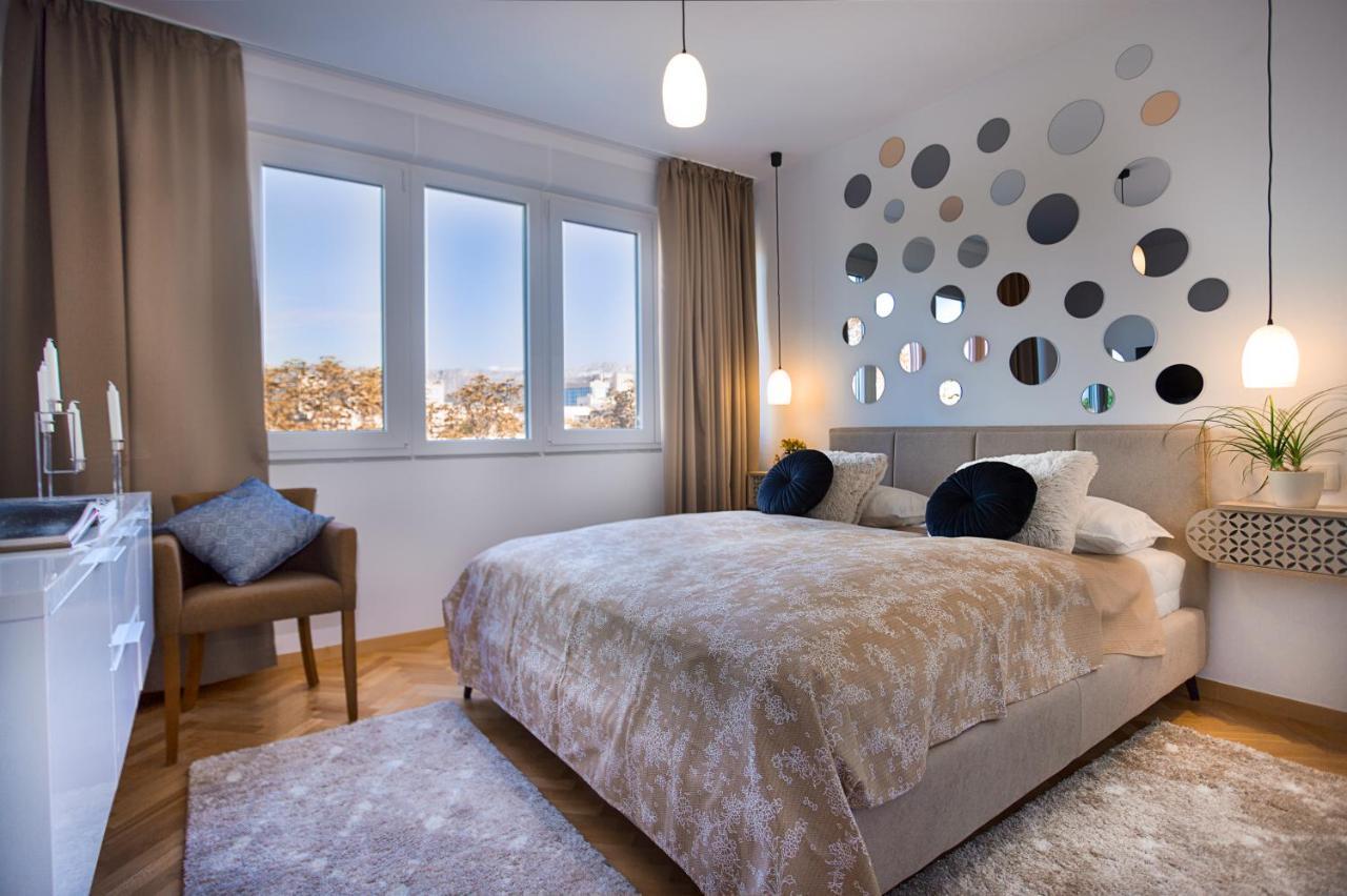 Deluxe City Center Blue Apartment Split Eksteriør bilde